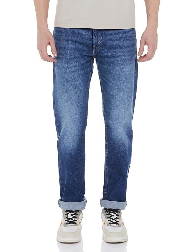 Levi’s Men’s 550 Relaxed Fit Mid Rise Jeans