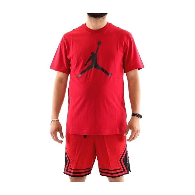 Nike Men’s Regular Fit T-Shirt